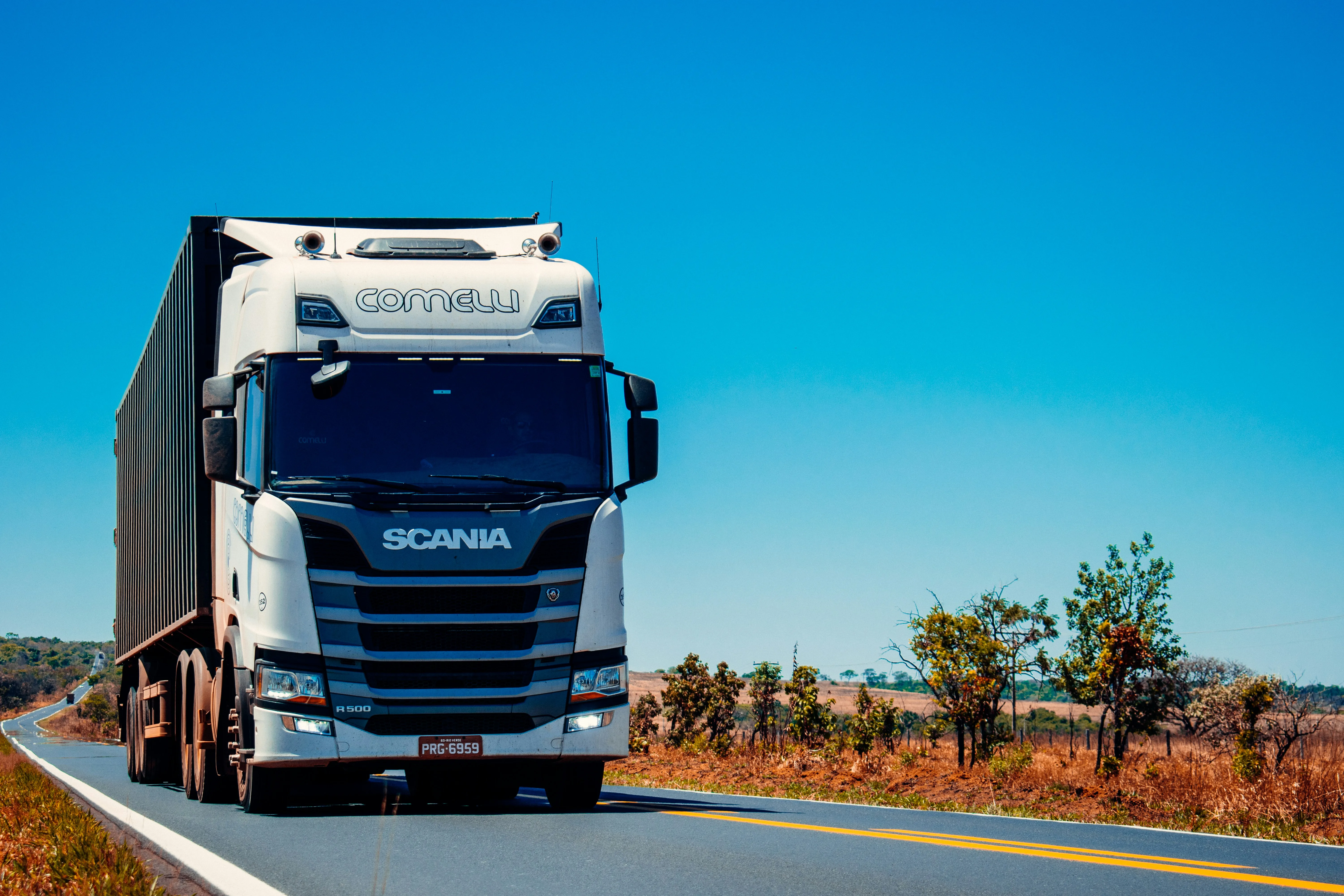 5 Powerful Ways Truck Fueling Helps Lower Operating Costs