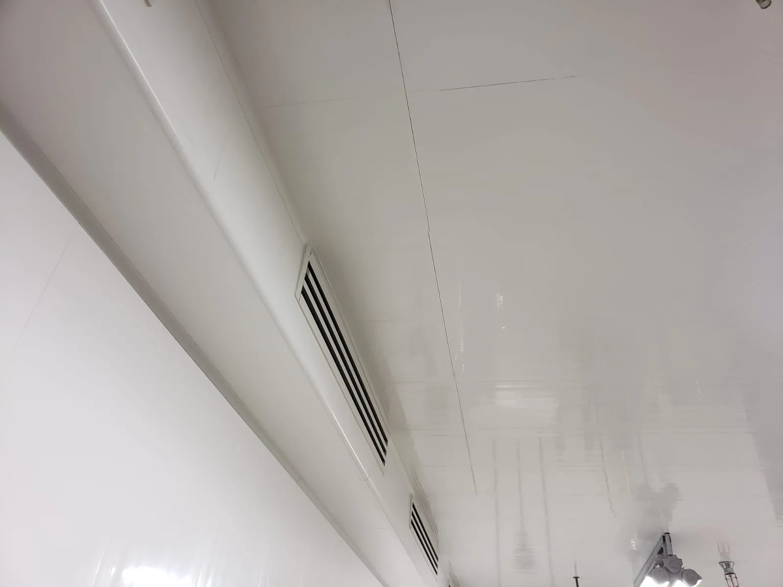 5 Reasons PVC Wall And Ceiling Panels Are Replacing Traditional Walls