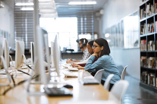 How Air Pollution Destroys the University Environment and How Air Purifiers Help