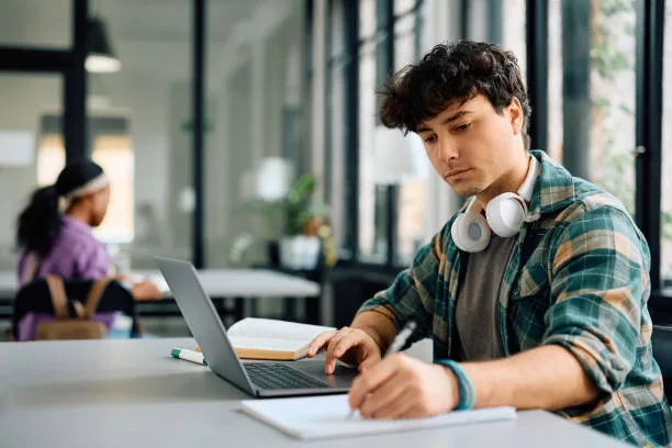 Becker CIA Review vs Other CIA Prep Courses: Which One Should You Choose?