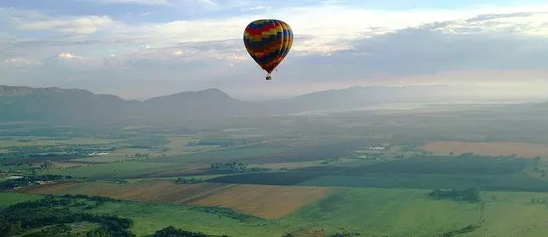 Hot Air Balloon Rides in Johannesburg A Spectacular Way to Experience South Africa’s Natural Beauty