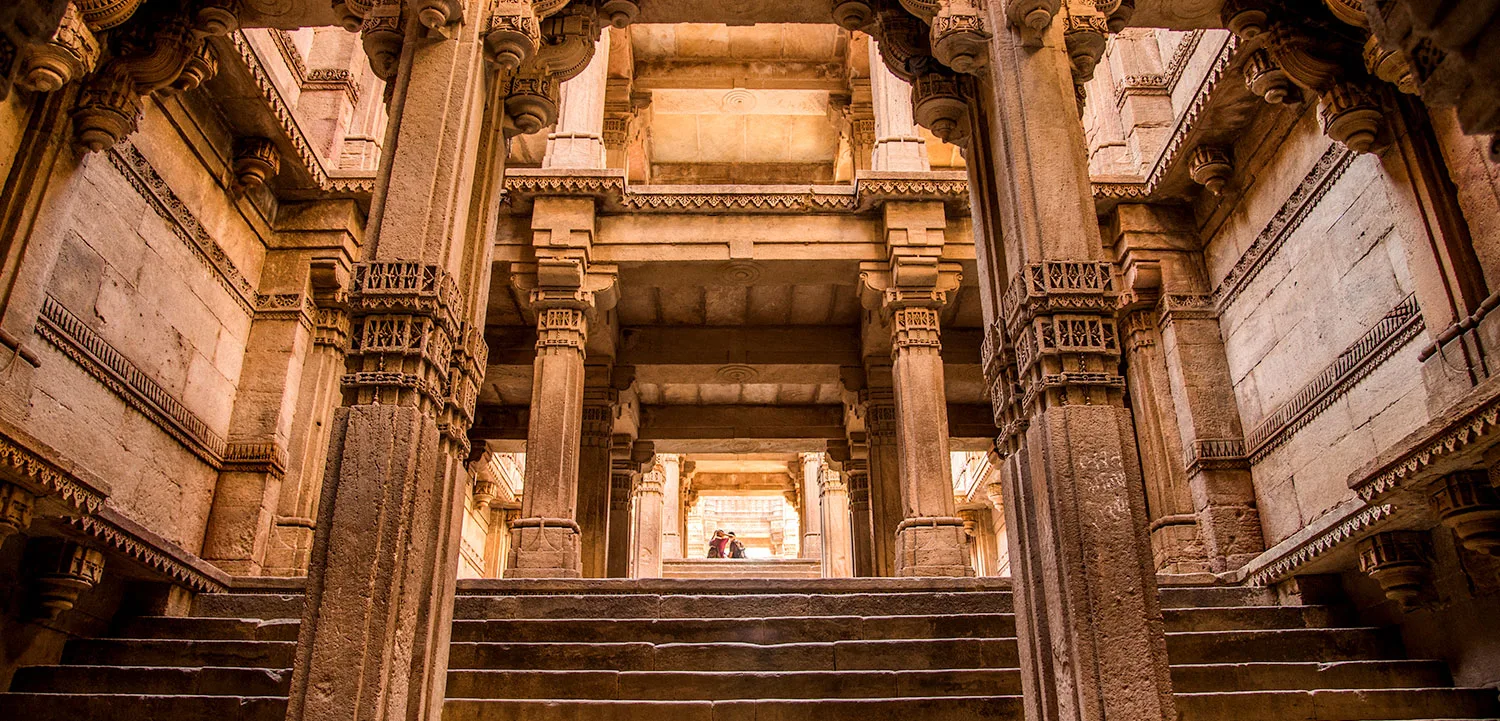 Adalaj Stepwell: An Architectural Study of Space, Light, and Stone Carving