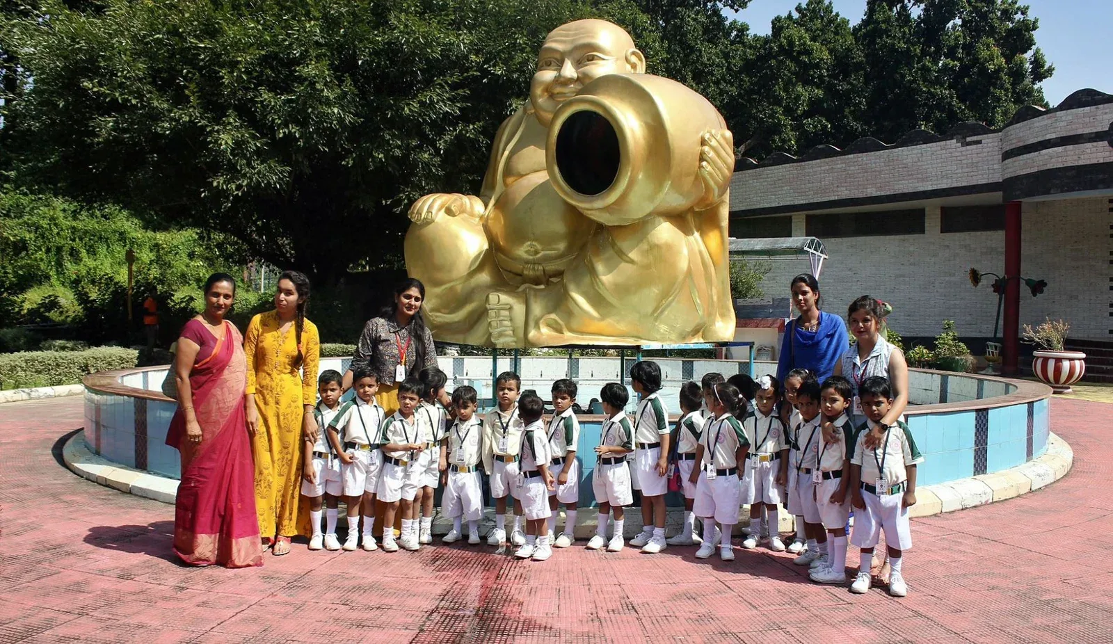 Best Activities for School Groups at a Water Park in Dehradun