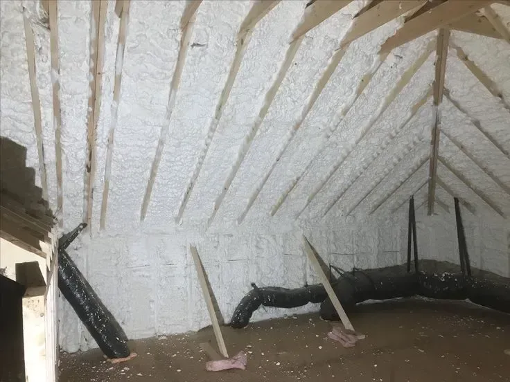 Why Is Spray Foam Insulation the Best Choice for Metal Buildings Throughout Jupiter, FL?