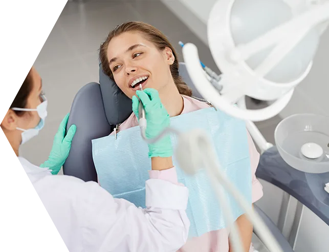 A Modern Approach to Straight Teeth: Clear Aligners for Everyday Confidence