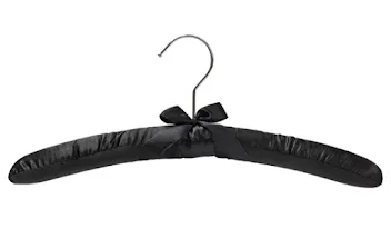 How Garment Bags Simplify The Process Of Moving Houses