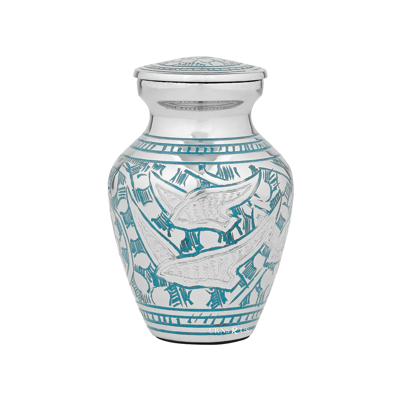 Going​‍​‌‍​‍‌​‍​‌‍​‍‌ Back Home Sharing Urn for Ashes – An Endearing Symbol of Love and Remembrance