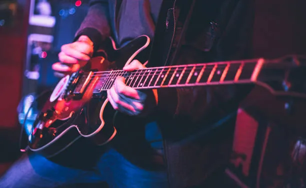 A Complete Guide to Learning Guitar in the GTA