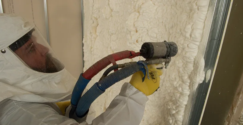 How Spray Foam Prevents Air Leaks and Drafts