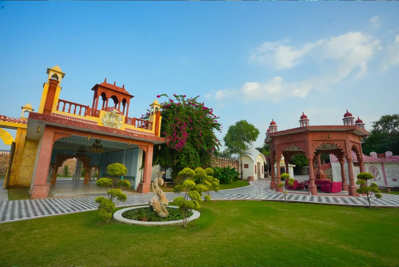 What Makes a Jaipur Resort Feel Like a Complete Holiday Destination?