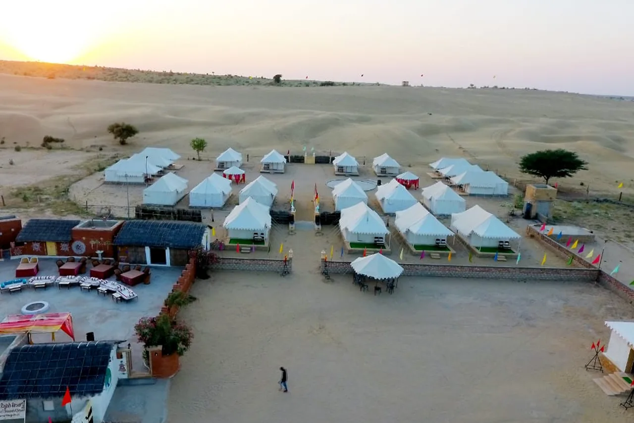Experience the Magic of the Thar Desert at a Luxury Desert Resort in Jaisalmer