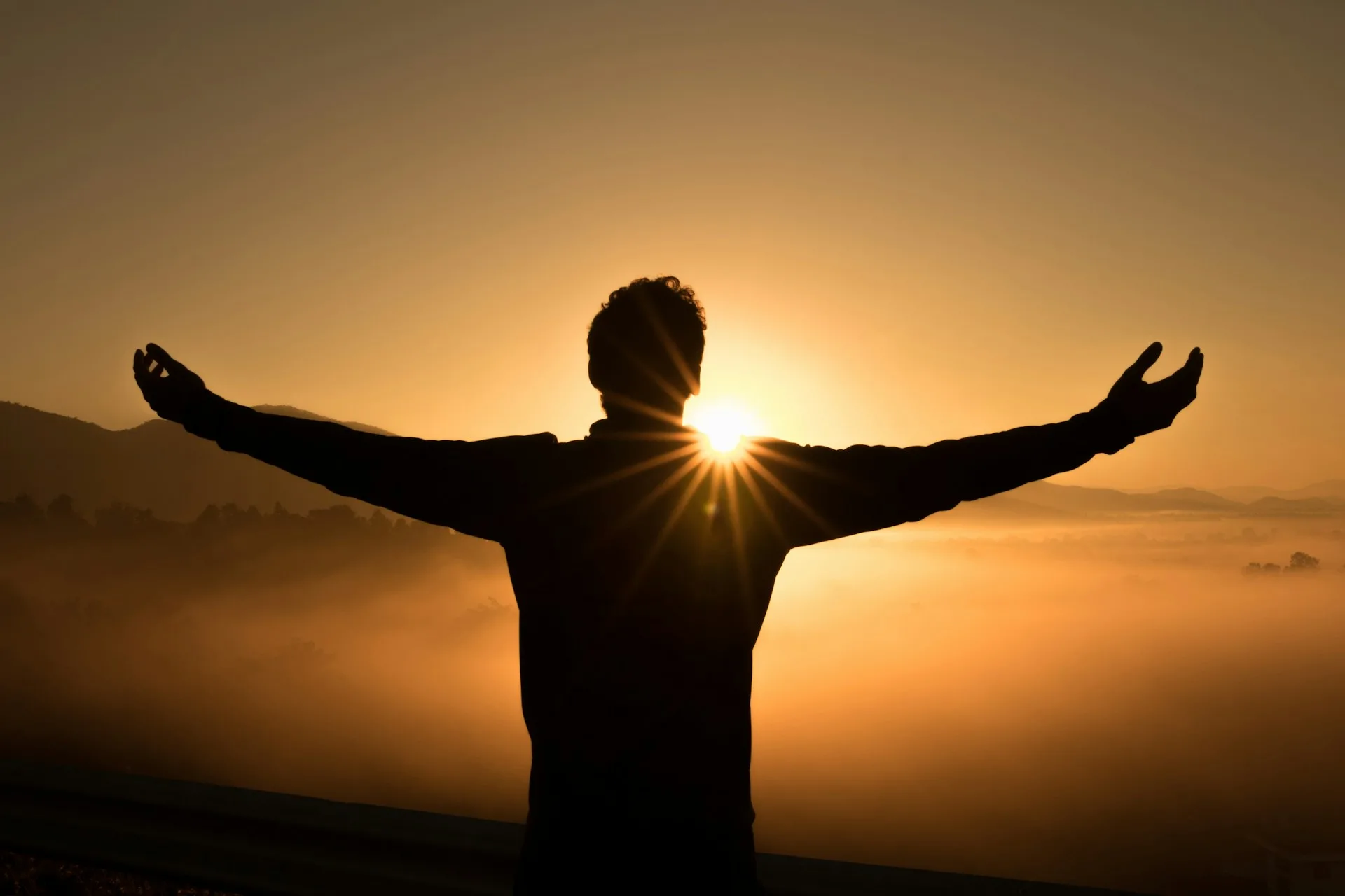 How Meditation Reduces Stress and Brings Peace of Mind
