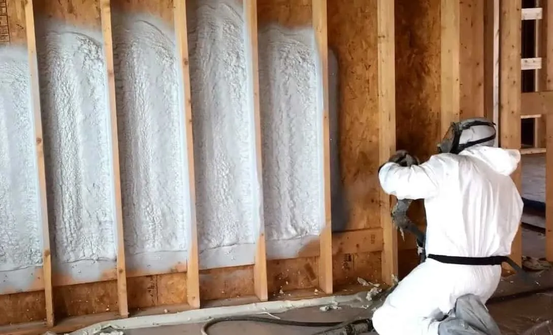 How Spray Foam Insulation Stops Condensation in Walls and Ceilings