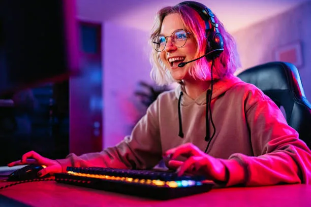 Roaming Data, Restless Roads: The Role of Online Gaming in Travel