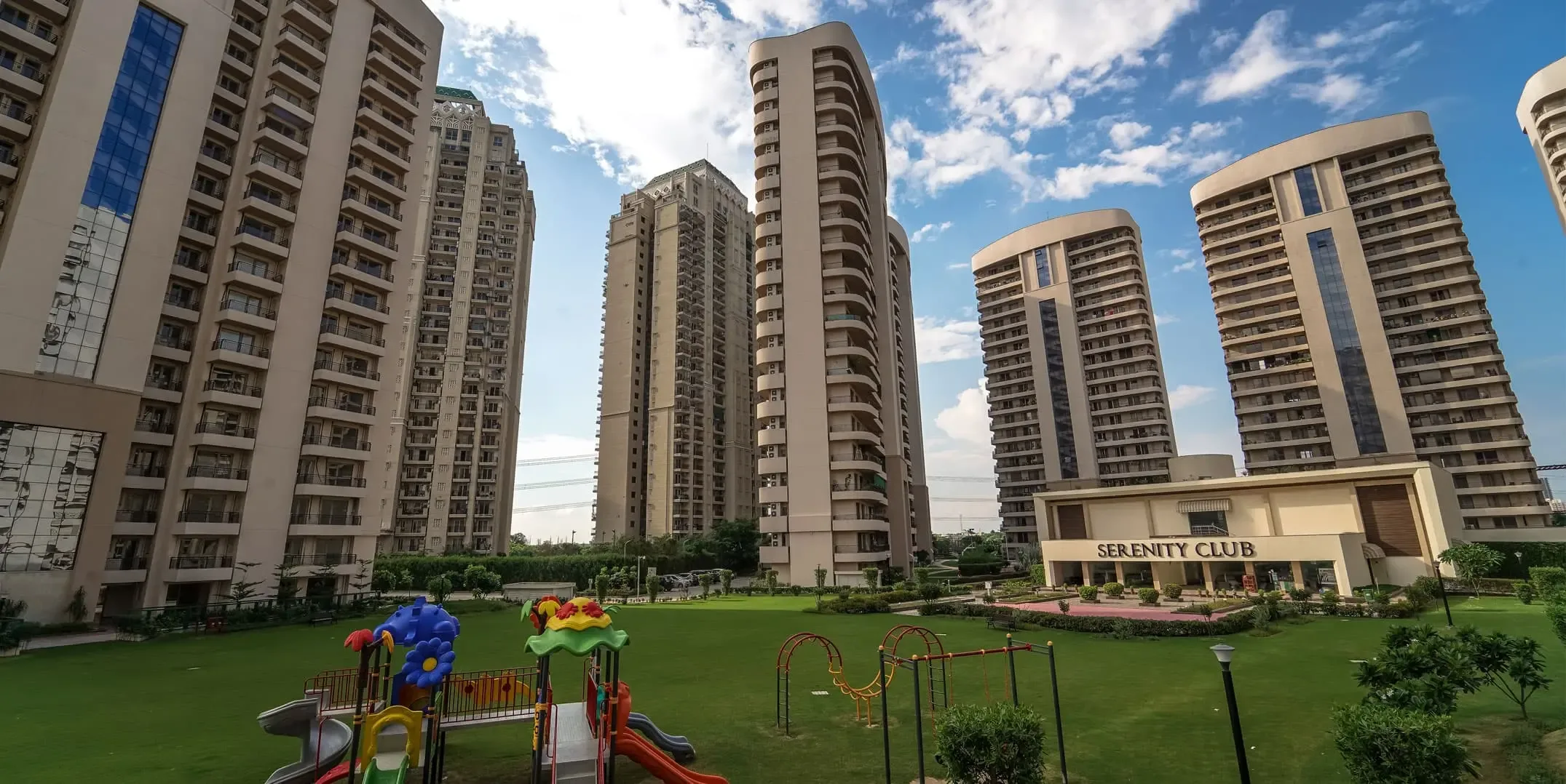 A Practical Framework for Evaluating Luxury Residential Projects Before You Invest