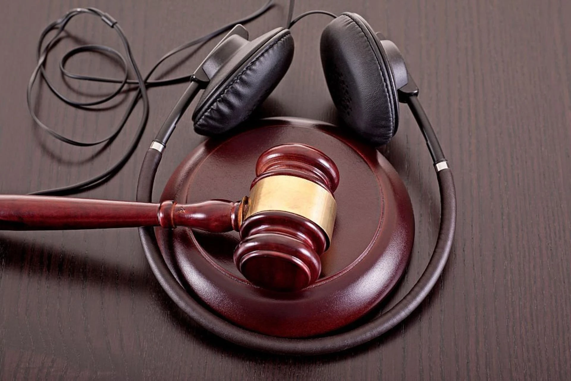 How to Trademark a Band Name- A Complete Guide for Artists