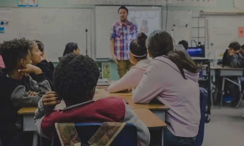 How Giving Used Textbooks a Second Life Can Pay Off Well