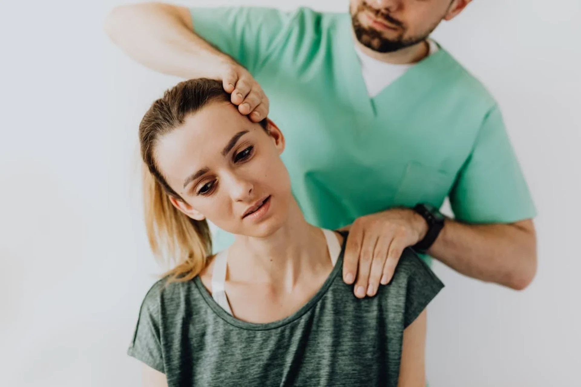 Massage Meets Mindfulness: How Staying Present Enhances the Healing Process