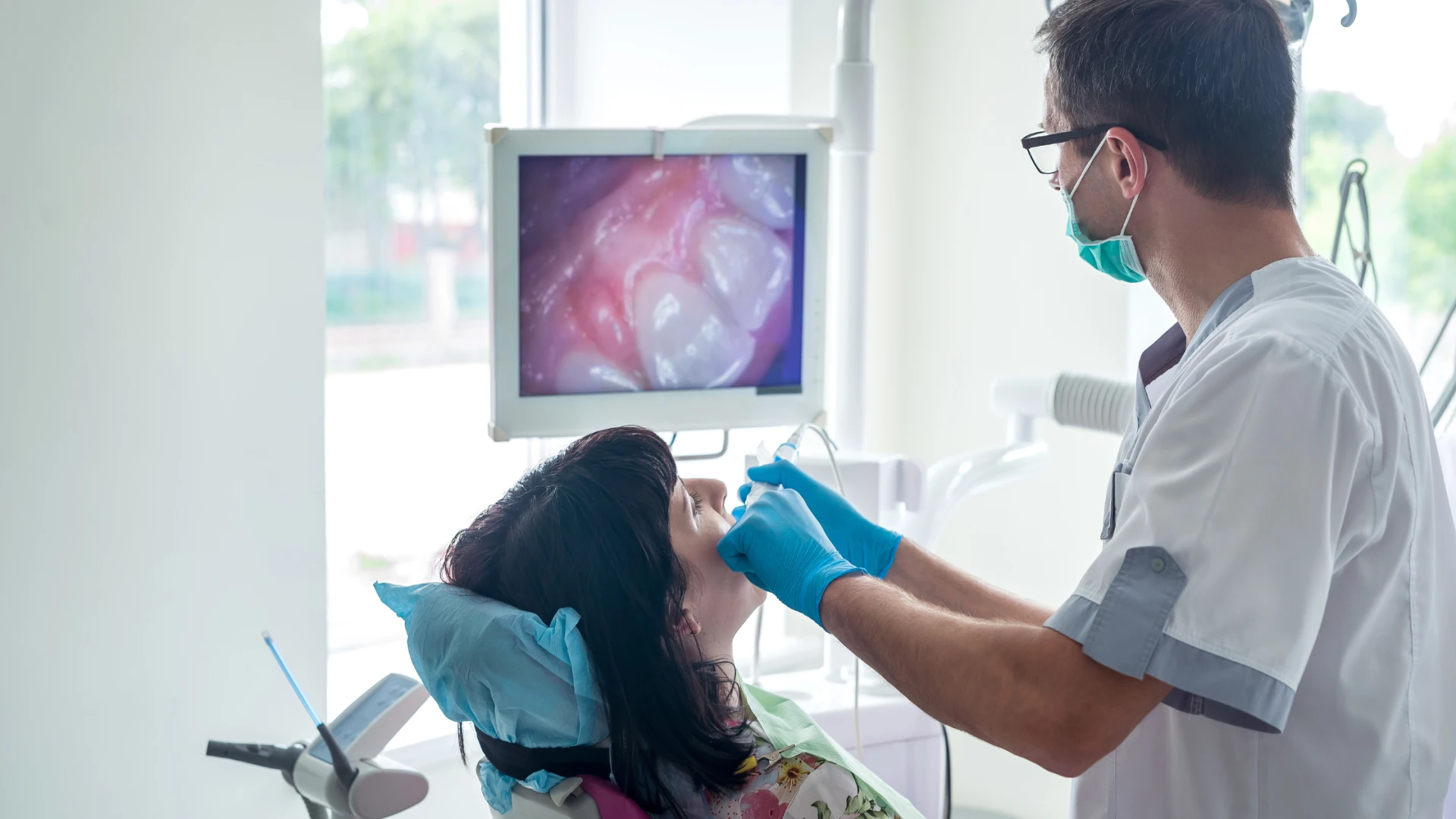 Digital Smile Simulation in Orthodontics: Preview Your New Smile Before TreatmentDraft: My Post Title