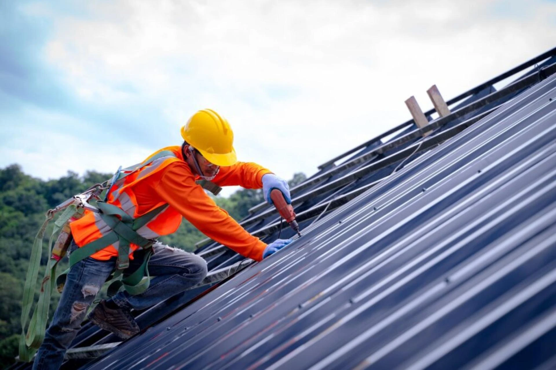 Trusted Emergency Roof Repair Experts in Irving TX