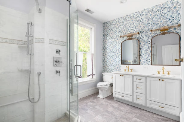 Choosing the Right Tradies & Contractors for Your Melbourne Bathroom Reno: 10 Questions You Must Ask