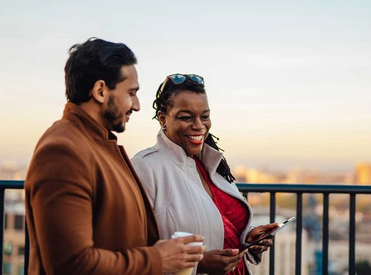 How to Schedule Couples Therapy in Fall and Winter