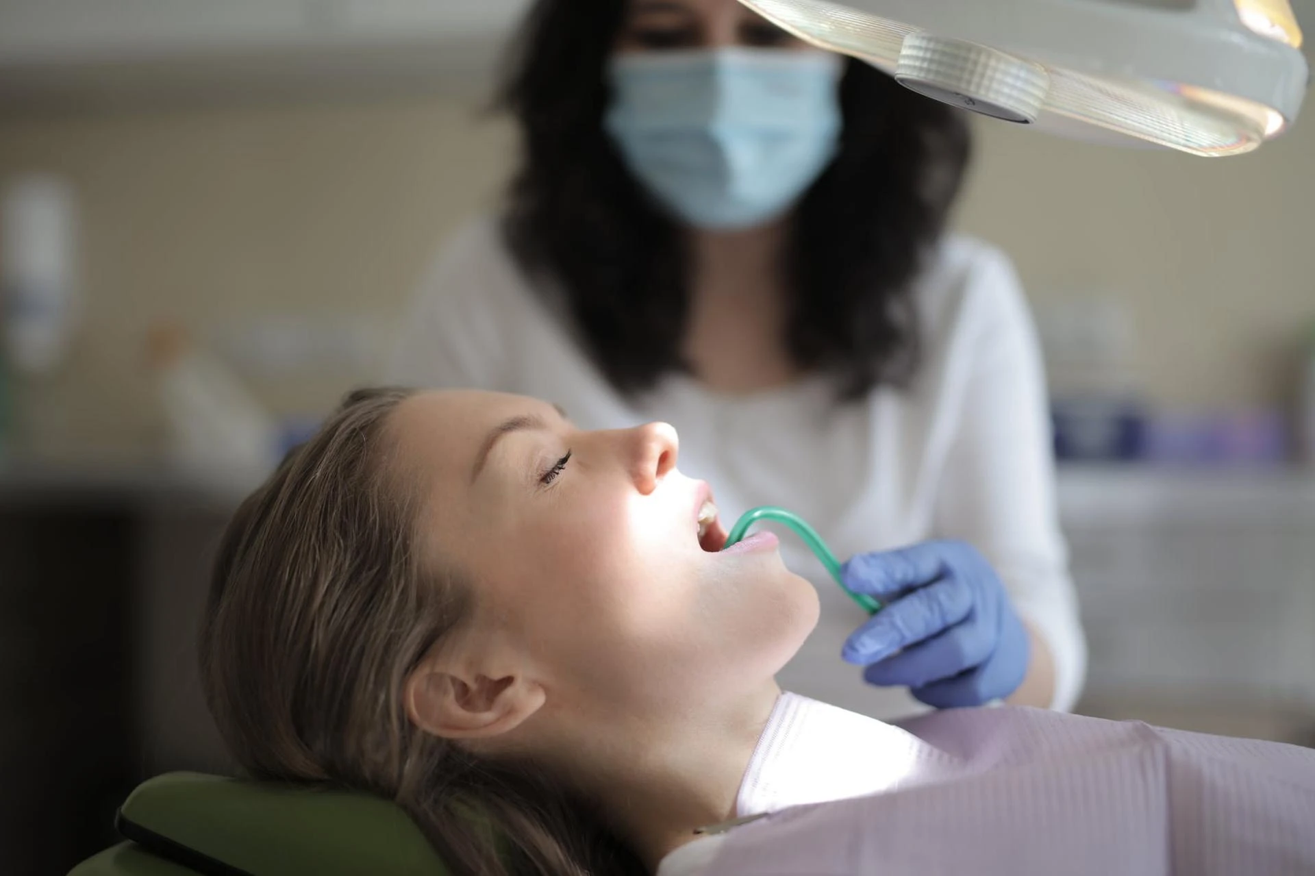 Why Gum Health Can Be a Warning Sign of Iron Deficiency