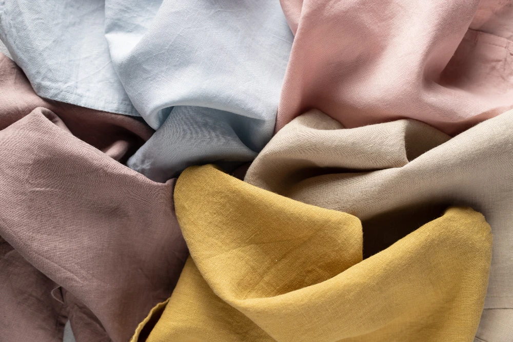 Why Cotton Is a Staple Material in Chicago Fashion Industry