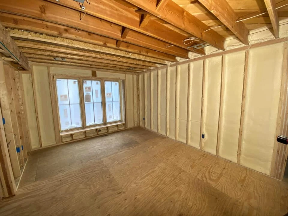 Why Homeowners Choose Residential Spray Foam Insulation for Humidity Control