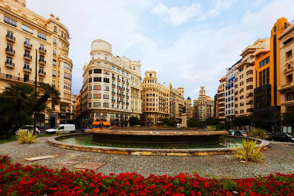The Spanish Luxury Shopping Experience: Where Tradition Meets Modern Glamour