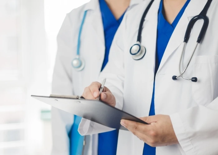 Managing Blood Pressure and Vitamin Health at Walk In PCP TX