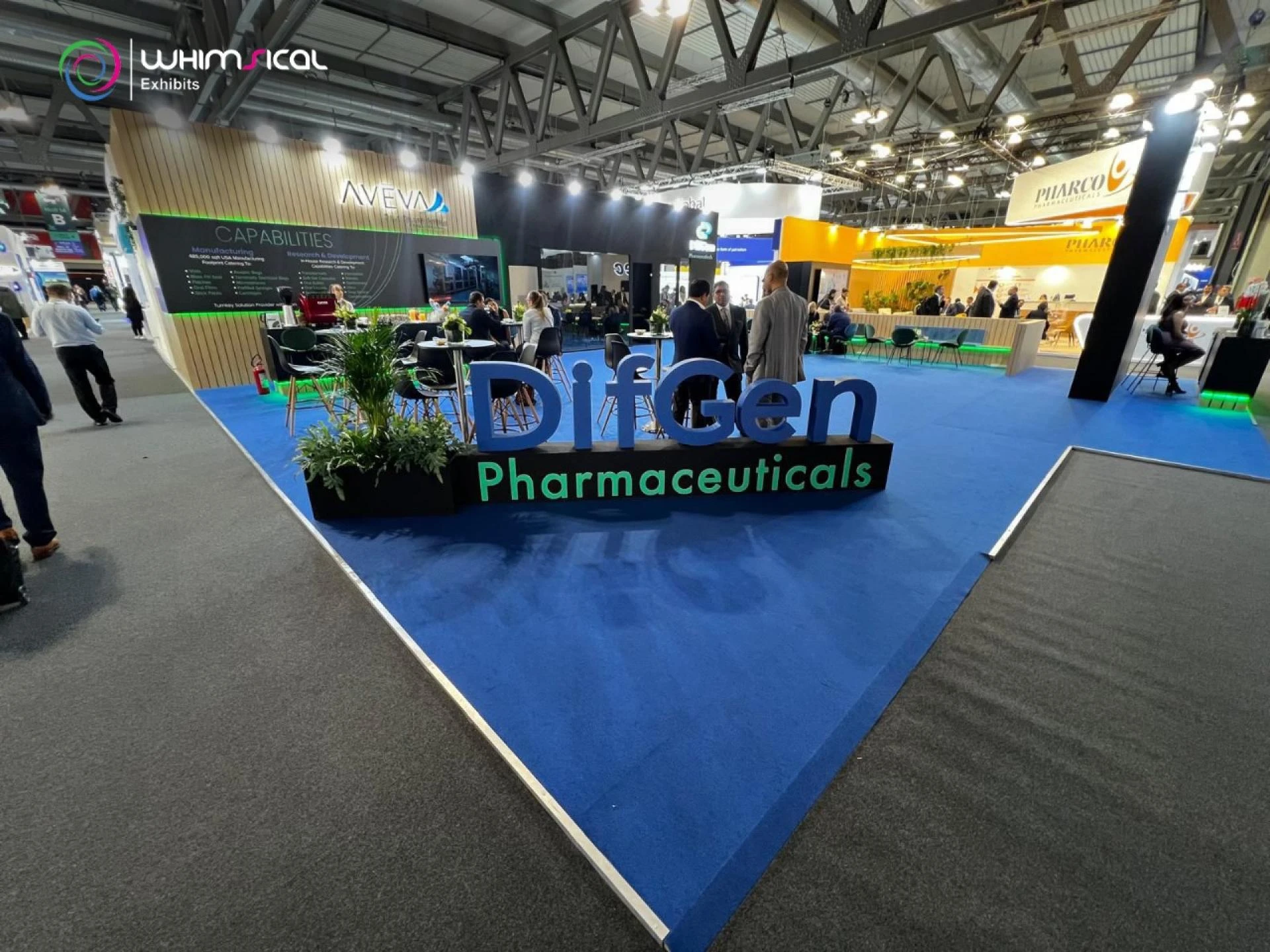 Which Design Works Best for European Exhibitors: Custom, Modular, or Double-Decker?