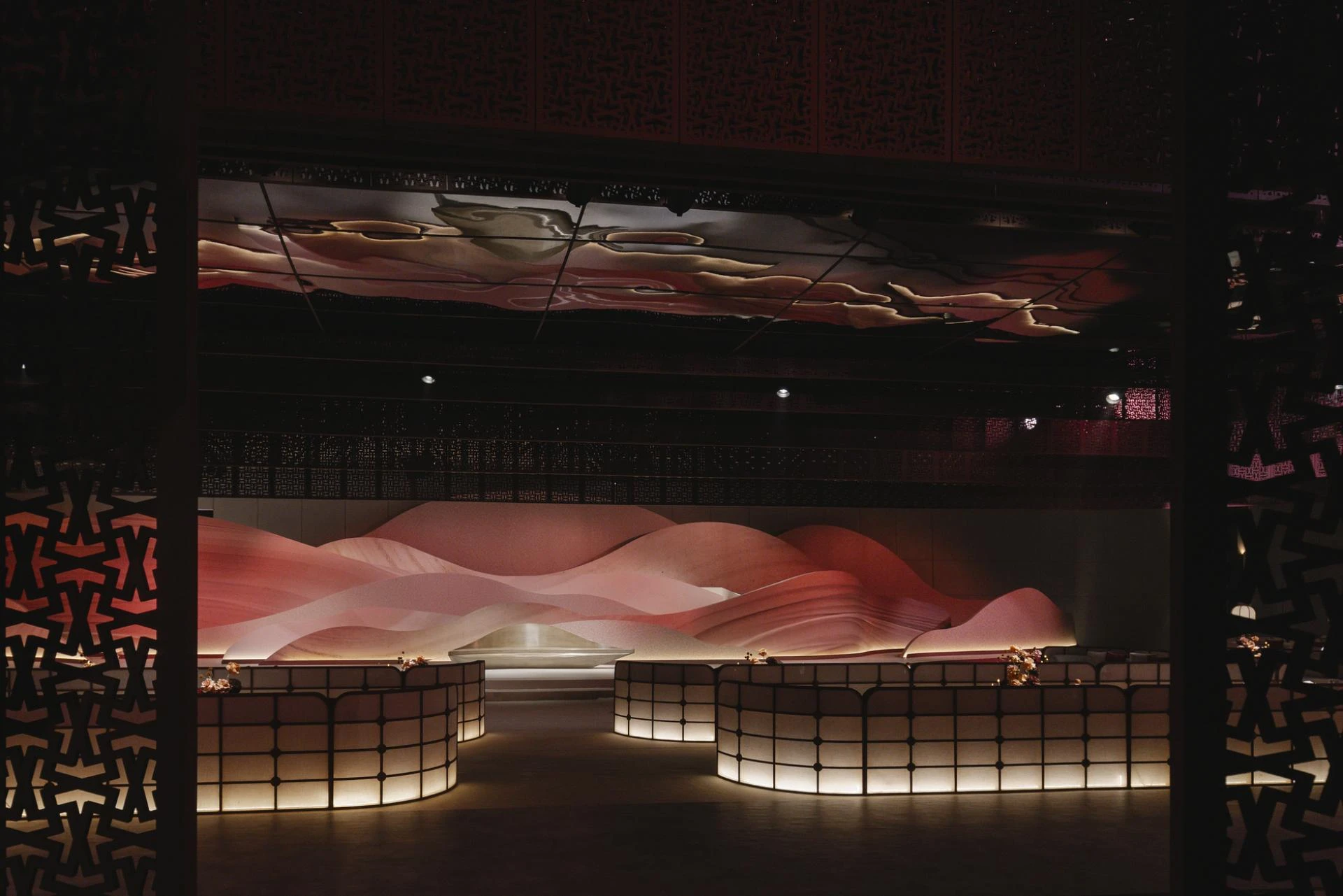 Why Do People Choose Event Organizers in Dubai for Special Events?