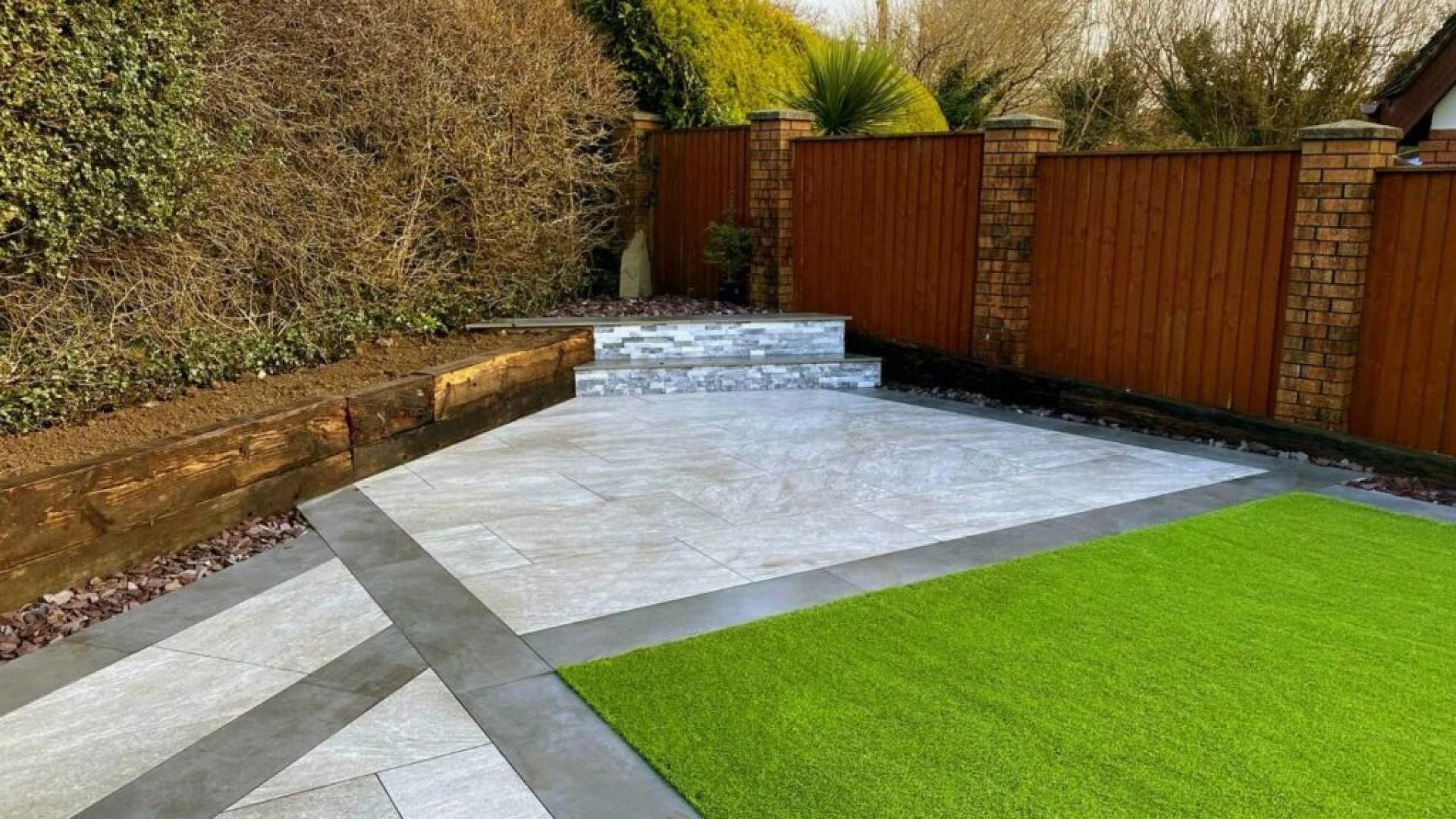 A Complete Guide to Outdoor Tiles Installation