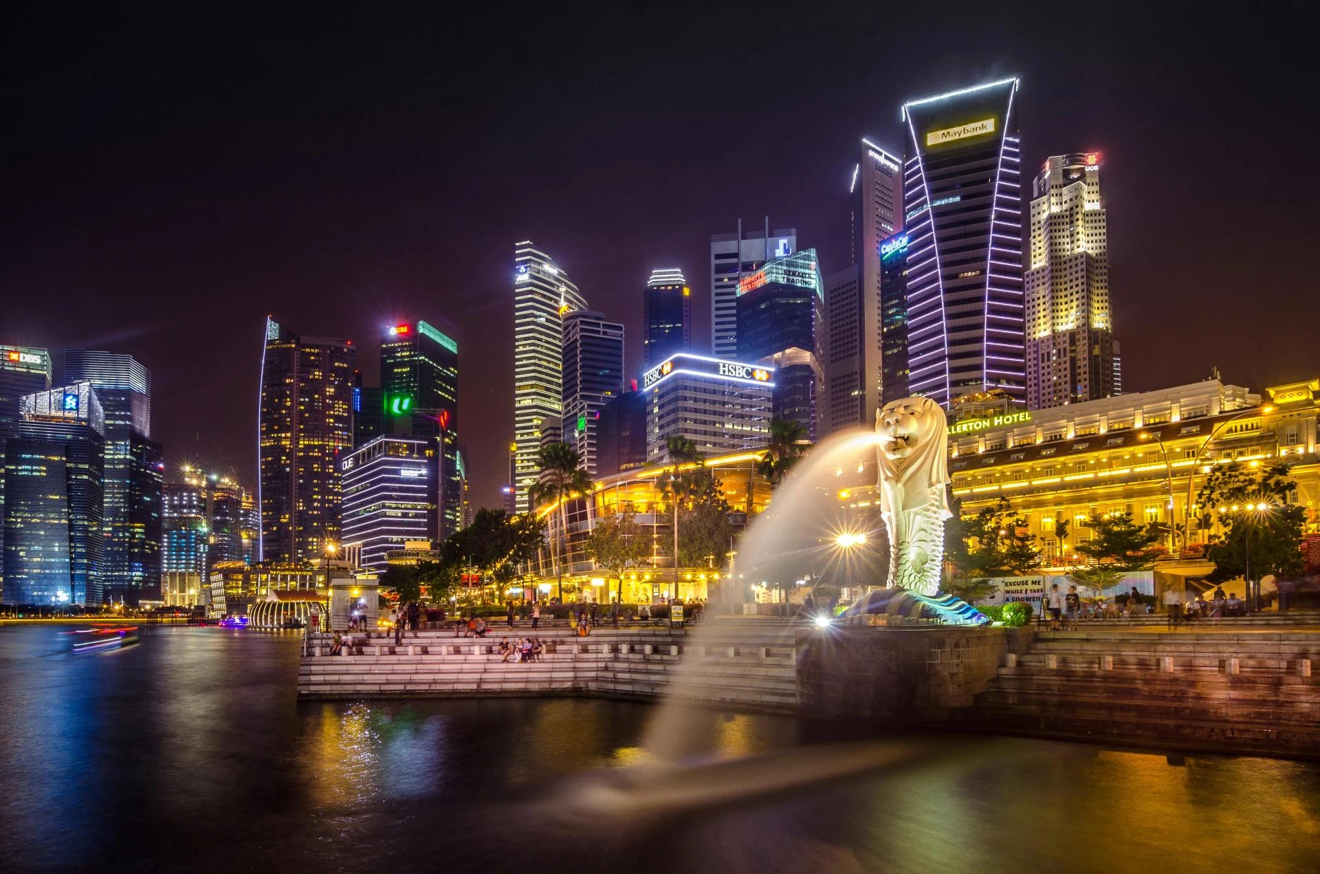 Singapore Shopping Guide: From Orchard Road to Bugis Street
