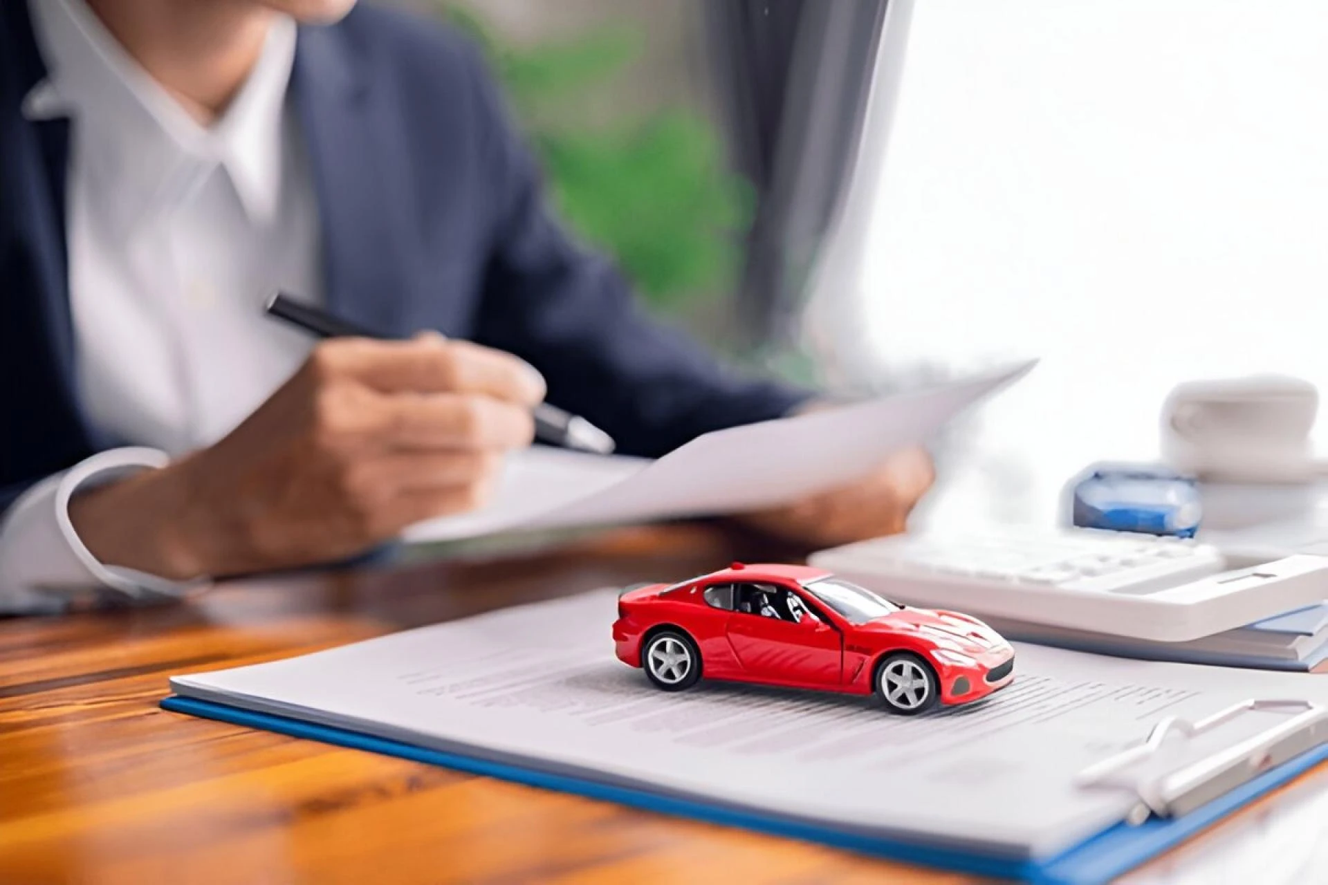 Auto Insurance Lead Generation: Attract High-Intent Auto Leads