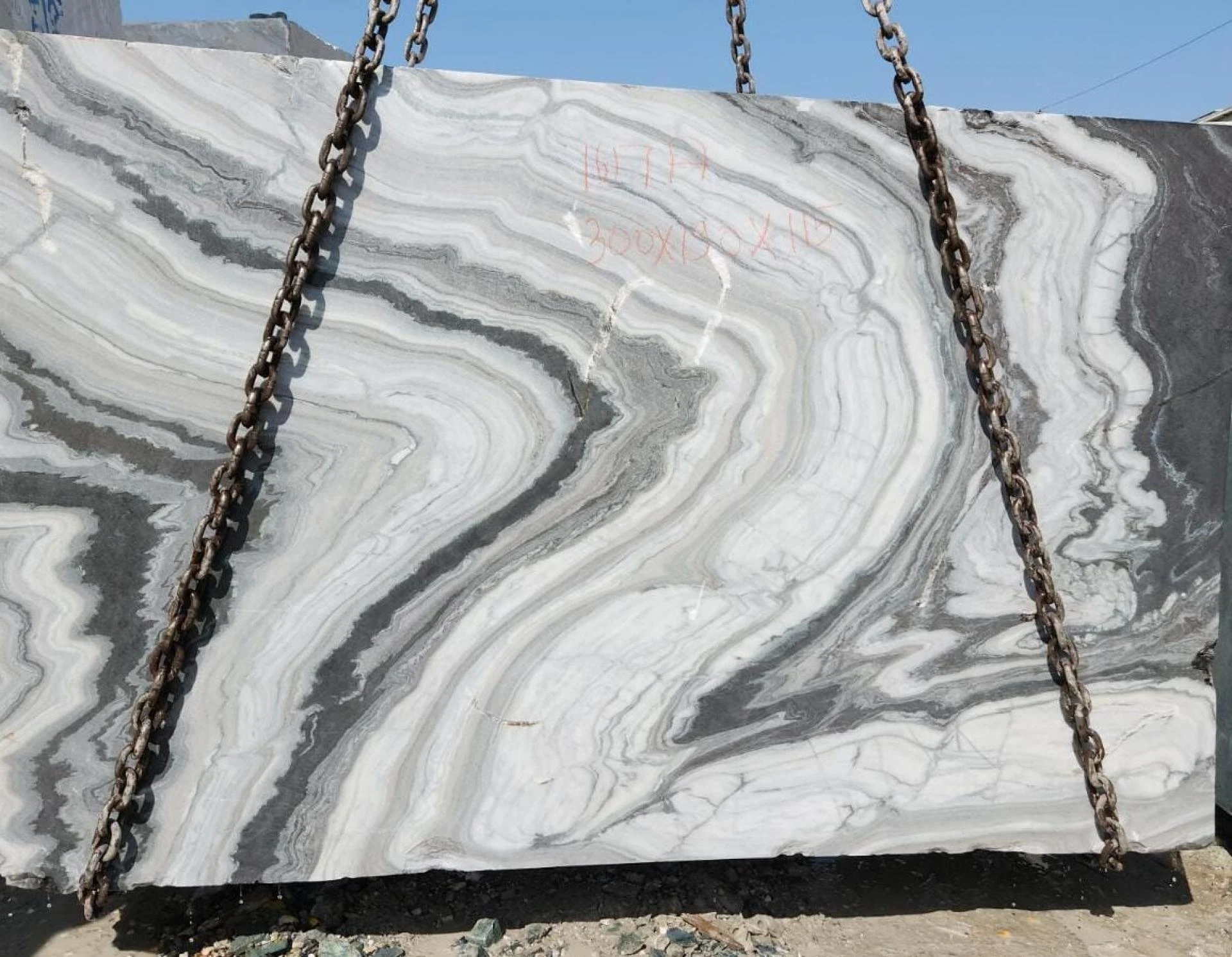 Practical Uses of Natural Stone Blocks in Infrastructure