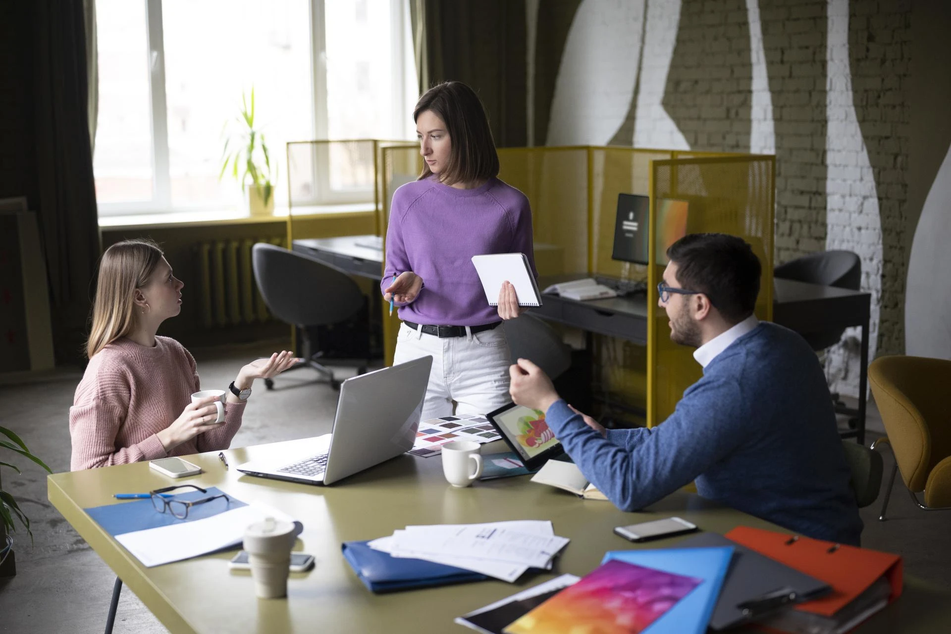  Public Relations KPIs for Effective Brand Growth Strategie