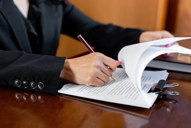 Why Hiring an Expert Lawyer Is the Decision That Quietly Determines Your Outcome