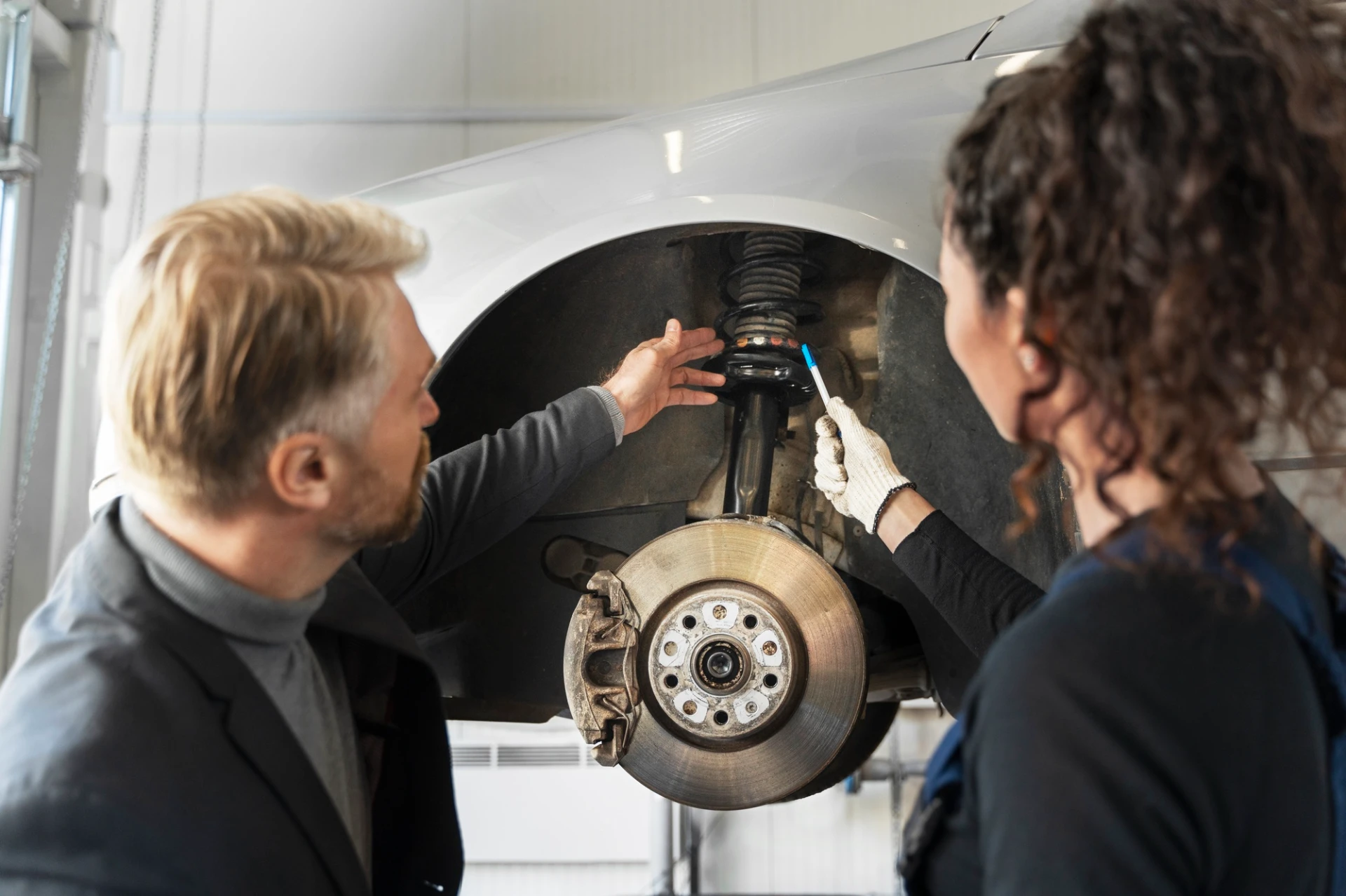 Signs Your Propeller Shaft & Brake Parts Need Immediate Replacement
