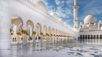Traveler’s Guide to Iconic Landmarks