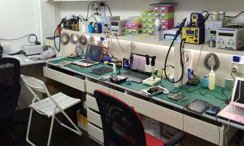 What Skills Are Taught in Mobile Repairing Training Institute Courses
