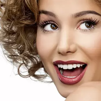 Best Hollywood Smile Design in Hyderabad for a Stunning Makeover