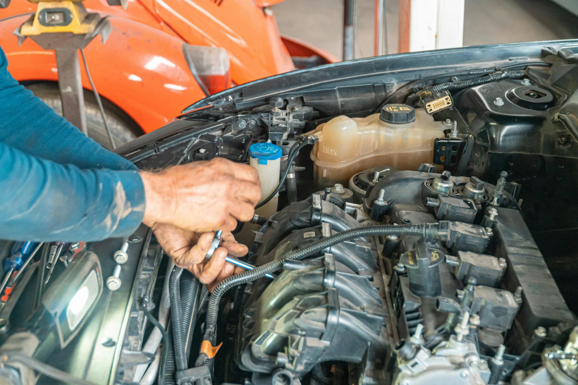 Professional Automotive Solutions That Keep You Moving Forward