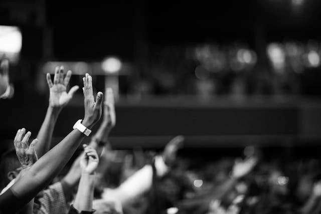 Building a Supportive Environment for Personal and Spiritual Growth