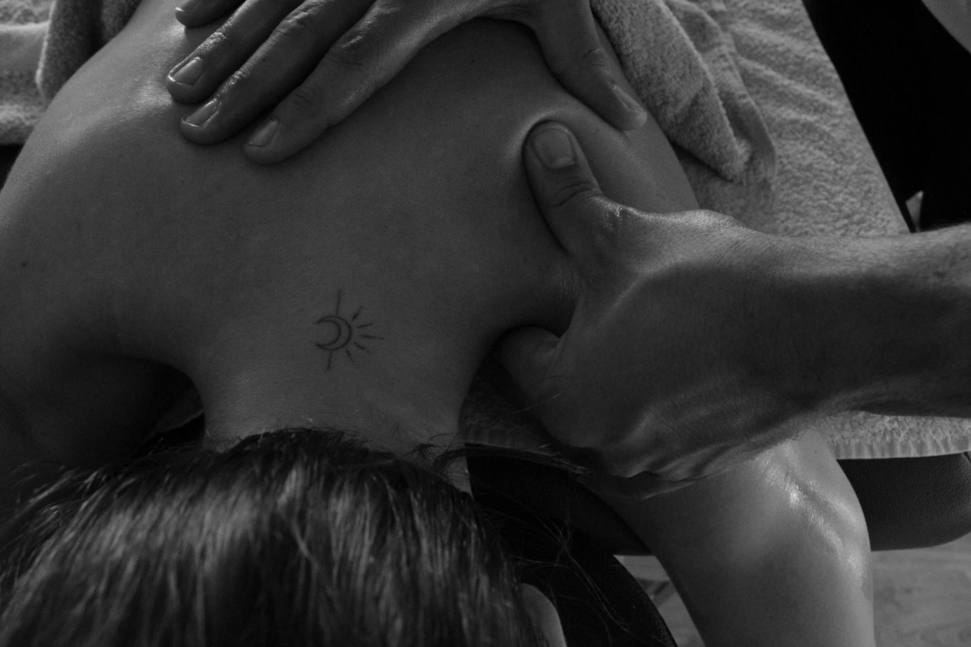 Swedish Full Body Massage sessions are explained in a calm way