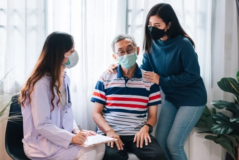 How to Choose the Best Home Care Services in Delhi NCR (Complete Guide)