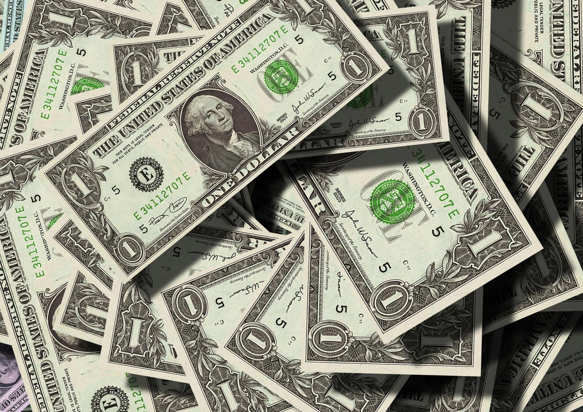 The Role of a Financial Advisor in Securing Your Post‑Retirement Lifestyle 