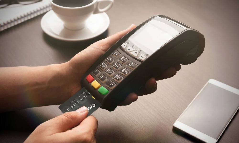 Understanding the Ingenico Desk 5000’s Payment Processing Fees and Costs