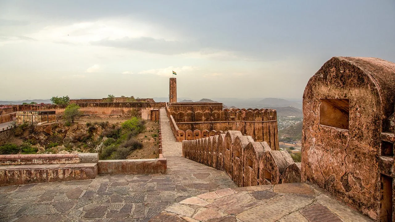 The Ultimate Guide to Jaipur Jaigarh Fort